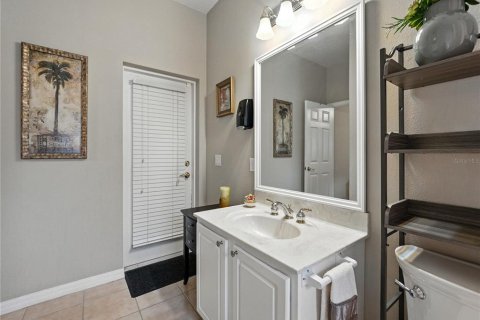 House in Kissimmee, Florida 4 bedrooms, 227.8 sq.m. № 1803406 - photo 22