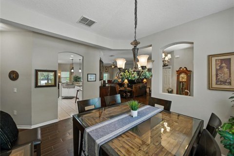 House in Kissimmee, Florida 4 bedrooms, 227.8 sq.m. № 1803406 - photo 6