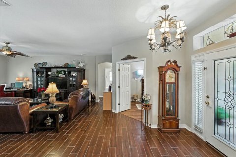 House in Kissimmee, Florida 4 bedrooms, 227.8 sq.m. № 1803406 - photo 7