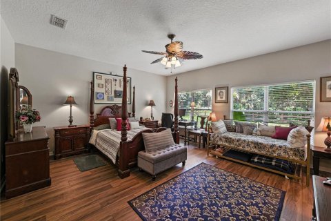 House in Kissimmee, Florida 4 bedrooms, 227.8 sq.m. № 1803406 - photo 15