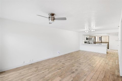 Condominio en venta en Sarasota, Florida, 2 dormitorios, 117.43 m2 № 1843966 - foto 7