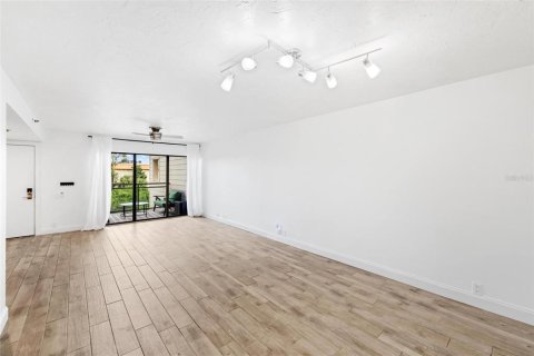 Condominio en venta en Sarasota, Florida, 2 dormitorios, 117.43 m2 № 1843966 - foto 9