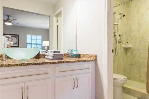 Townhouse in Tampa, Florida 2 bedrooms, 138.98 sq.m. № 2205572 - photo 20