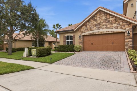 Touwnhouse à vendre à Orlando, Floride: 3 chambres, 130.81 m2 № 2394172 - photo 2