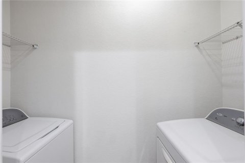 Touwnhouse à vendre à Orlando, Floride: 3 chambres, 130.81 m2 № 2394172 - photo 27
