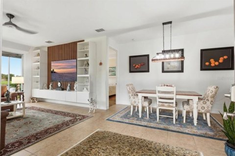 Touwnhouse à vendre à Orlando, Floride: 3 chambres, 130.81 m2 № 2394172 - photo 5