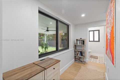 Villa ou maison à vendre à Biscayne Park, Floride: 3 chambres, 149.11 m2 № 2002472 - photo 16