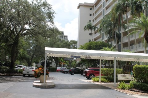 Copropriété à louer à Pompano Beach, Floride: 3 chambres, 150.5 m2 № 1178474 - photo 1