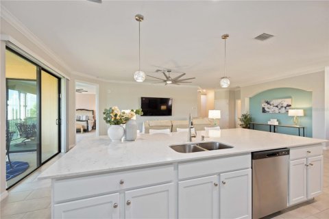 Condo in Venice, Florida, 3 bedrooms  № 2212645 - photo 13
