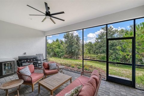 House in Bradenton, Florida 4 bedrooms, 256.22 sq.m. № 2220753 - photo 30
