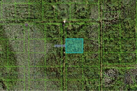 Terreno en Polk City, Florida № 2160729
