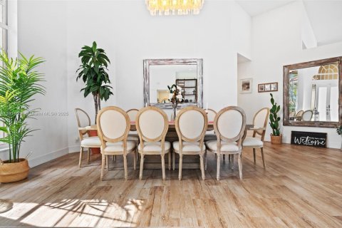 Villa ou maison à vendre à Weston, Floride: 5 chambres, 351.54 m2 № 1969864 - photo 6