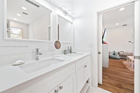 Villa ou maison à vendre à Weston, Floride: 5 chambres, 351.54 m2 № 1969864 - photo 21