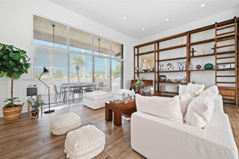 Villa ou maison à vendre à Weston, Floride: 5 chambres, 351.54 m2 № 1969864 - photo 7