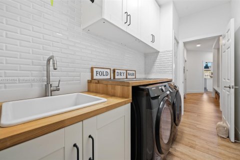 Villa ou maison à vendre à Weston, Floride: 5 chambres, 351.54 m2 № 1969864 - photo 26