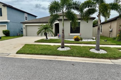 Casa en venta en Ruskin, Florida, 4 dormitorios, 179.86 m2 № 1901964 - foto 1