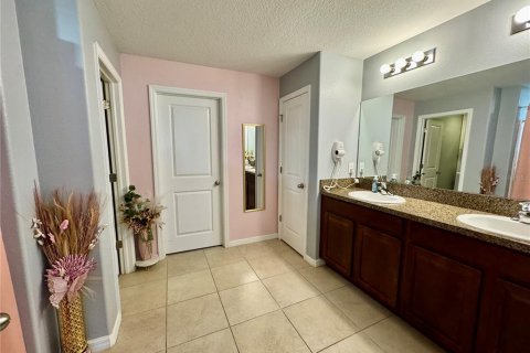 Casa en venta en Ruskin, Florida, 4 dormitorios, 179.86 m2 № 1901964 - foto 12
