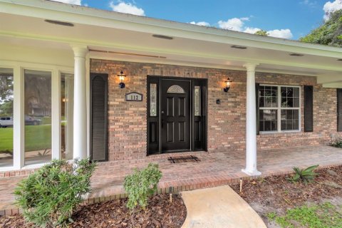 House in Longwood, Florida 4 bedrooms, 263.19 sq.m. № 2230731 - photo 6