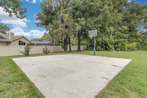House in Longwood, Florida 4 bedrooms, 263.19 sq.m. № 2230731 - photo 8