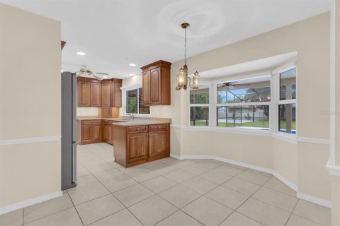 House in Longwood, Florida 4 bedrooms, 263.19 sq.m. № 2230731 - photo 24