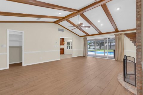 House in Longwood, Florida 4 bedrooms, 263.19 sq.m. № 2230731 - photo 22