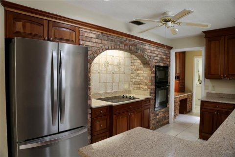 House in Longwood, Florida 4 bedrooms, 263.19 sq.m. № 2230731 - photo 29