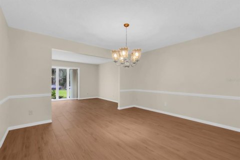 House in Longwood, Florida 4 bedrooms, 263.19 sq.m. № 2230731 - photo 20