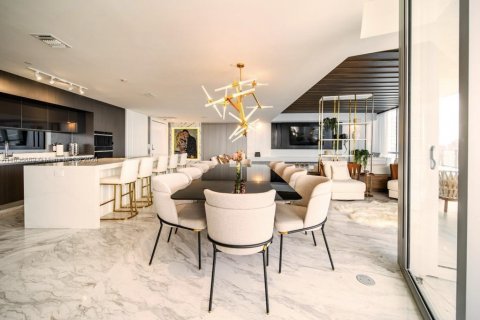 Copropriété à vendre à Miami, Floride: 4 chambres, 357.86 m2 № 1697981 - photo 3