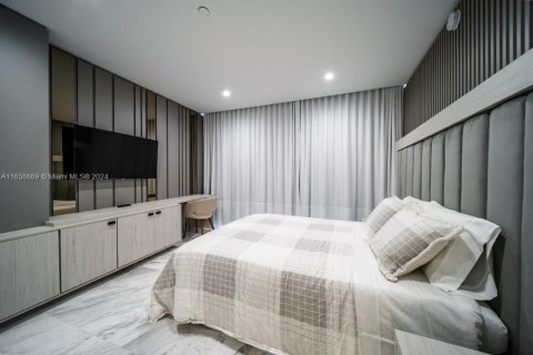 Copropriété à vendre à Miami, Floride: 4 chambres, 357.86 m2 № 1697981 - photo 5