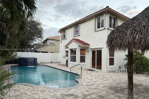 Villa ou maison à vendre à Boynton Beach, Floride: 3 chambres, 202.43 m2 № 1954192 - photo 4