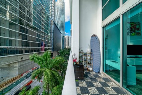 Condo in Miami, Florida, 1 bedroom № 2181770 - photo 27