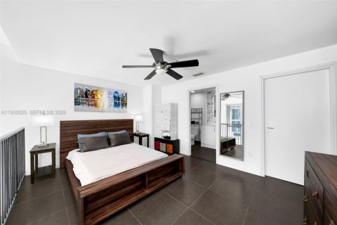 Condo in Miami, Florida, 1 bedroom № 2181770 - photo 18