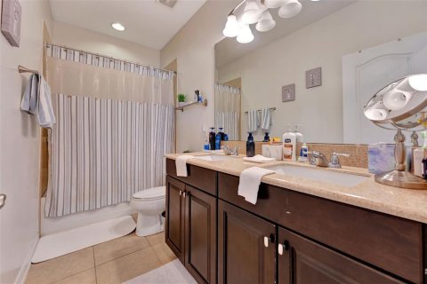 House in Winter Park, Florida 5 bedrooms, 292.83 sq.m. № 1718528 - photo 20