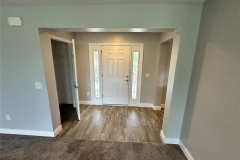Casa en alquiler en The Villages, Florida, 3 dormitorios, 149.94 m2 № 1915514 - foto 18