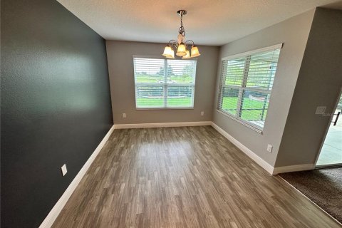 Casa en alquiler en The Villages, Florida, 3 dormitorios, 149.94 m2 № 1915514 - foto 7