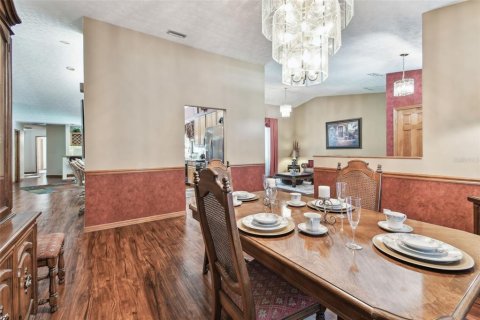 Villa ou maison à vendre à Valrico, Floride: 4 chambres, 295.43 m2 № 1649942 - photo 9