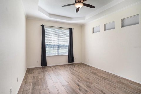House in Lutz, Florida 3 bedrooms, 142.7 sq.m. № 1823047 - photo 9