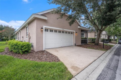 House in Lutz, Florida 3 bedrooms, 142.7 sq.m. № 1823047 - photo 15
