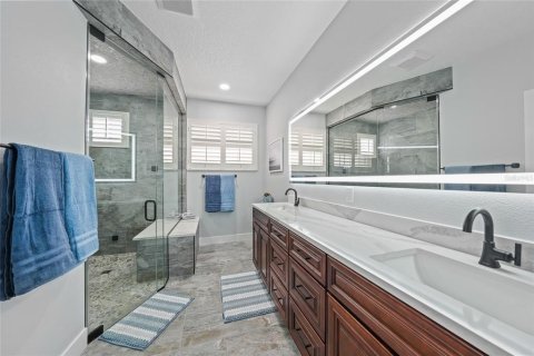 House in Sarasota, Florida 3 bedrooms, 243.78 sq.m. № 1680354 - photo 21