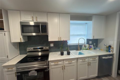 Villa ou maison à vendre à Orlando, Floride: 3 chambres, 114.92 m2 № 2427624 - photo 8