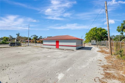 Terreno en venta en Lakeland, Florida № 2147696 - foto 3
