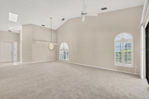 House in Sarasota, Florida 2 bedrooms, 205.04 sq.m. № 1721344 - photo 11