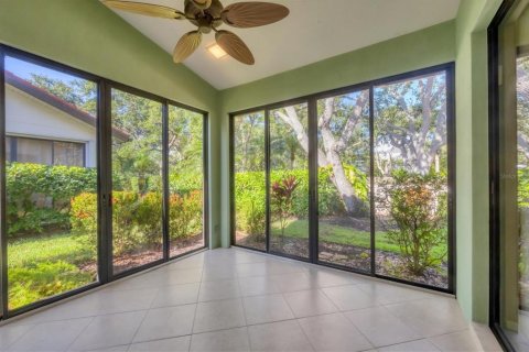 House in Sarasota, Florida 2 bedrooms, 205.04 sq.m. № 1721344 - photo 26