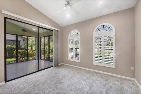 House in Sarasota, Florida 2 bedrooms, 205.04 sq.m. № 1721344 - photo 18