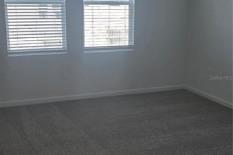 Touwnhouse à louer à Clermont, Floride: 3 chambres, 170.38 m2 № 2376760 - photo 12