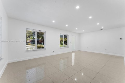 Villa ou maison à louer à Fort Lauderdale, Floride: 3 chambres, 133.97 m2 № 1995486 - photo 7