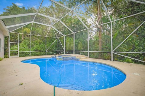 Villa ou maison à vendre à Port St. Lucie, Floride: 3 chambres, 153.85 m2 № 1955878 - photo 25