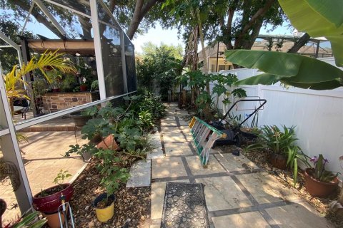 Casa en venta en Valrico, Florida, 4 dormitorios, 282.98 m2 № 1827705 - foto 22