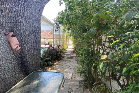 Casa en venta en Valrico, Florida, 4 dormitorios, 282.98 m2 № 1827705 - foto 23