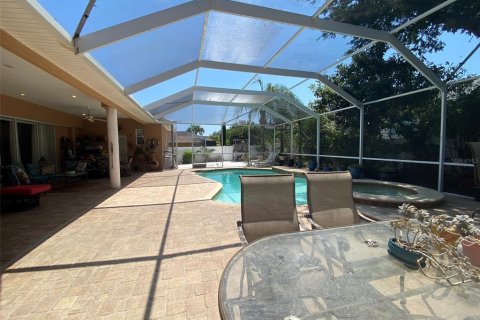 Casa en venta en Valrico, Florida, 4 dormitorios, 282.98 m2 № 1827705 - foto 21